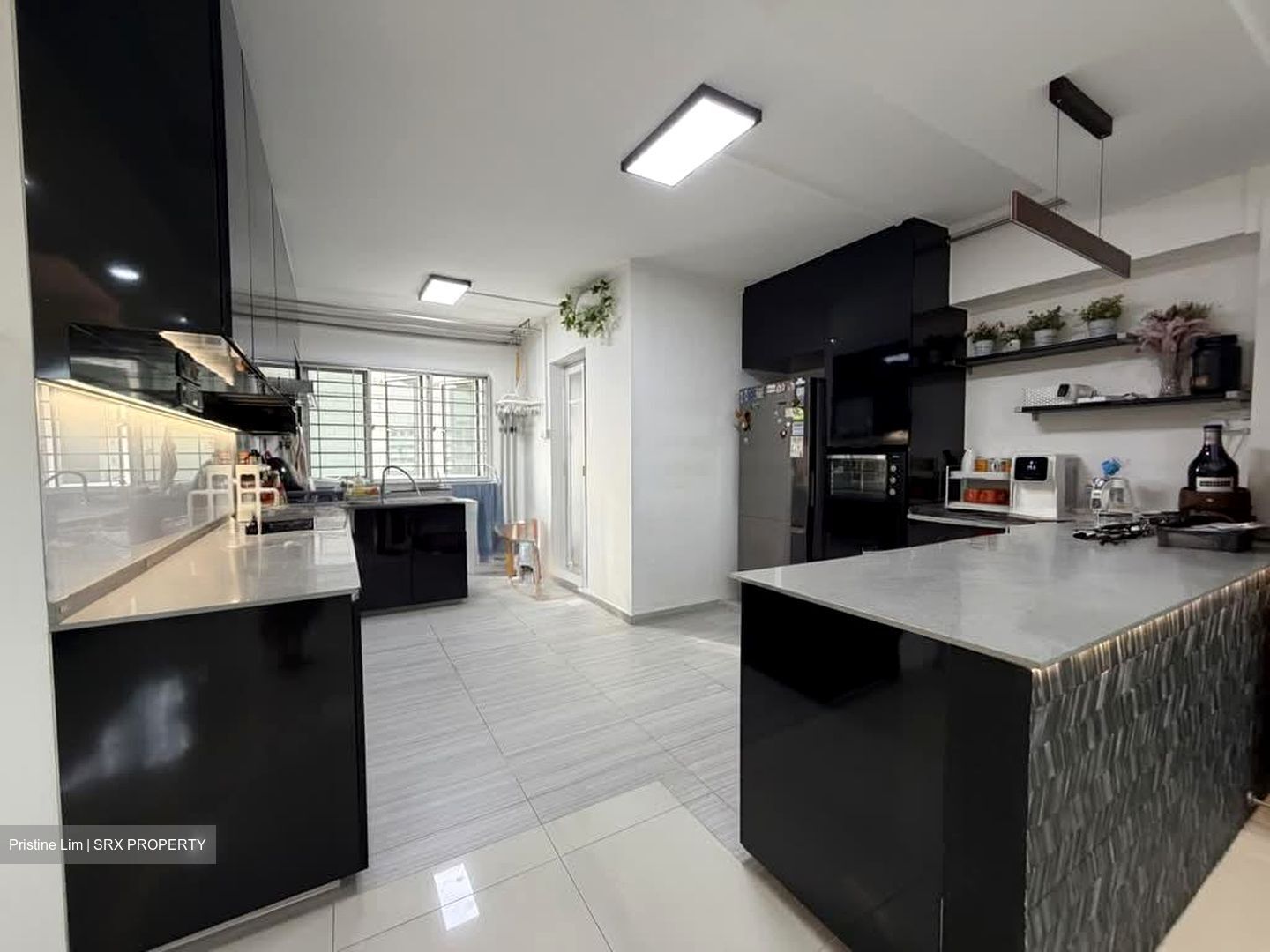 Blk 752 Jurong West Street 74 (Jurong West), HDB Executive #563084981